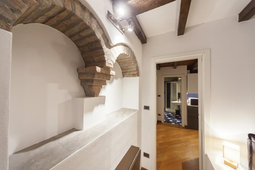 Ludovico De Varthema, Bologna Apartment Luaran gambar