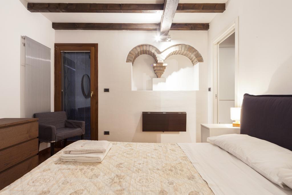 Ludovico De Varthema, Bologna Apartment Luaran gambar